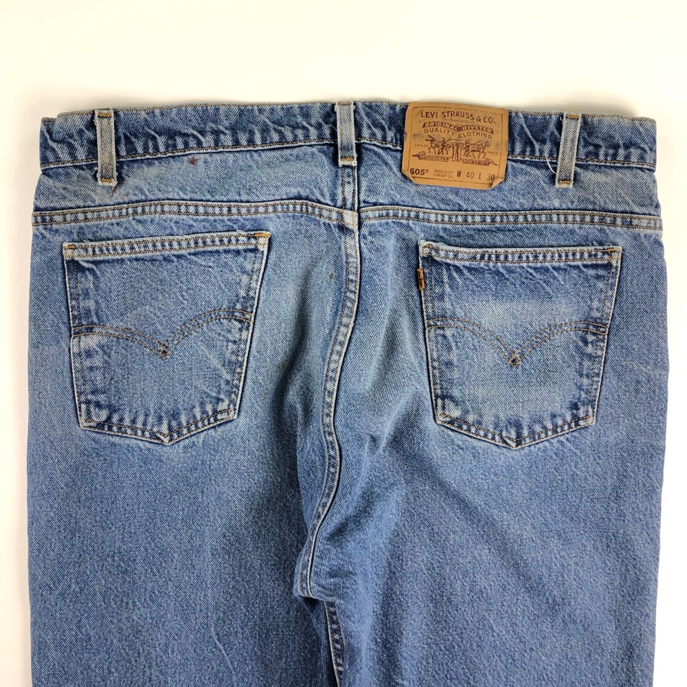 VTG Levi’s 505 Regular Fit Jeans Sz 41.5x37 F10